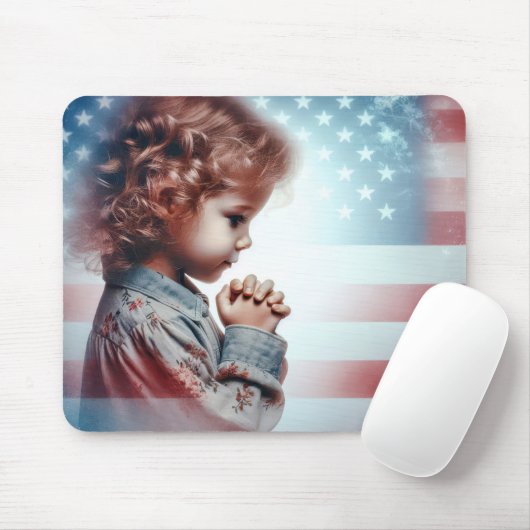 Klein Amerikaans Meisje Bidden Muismat (Met muis)