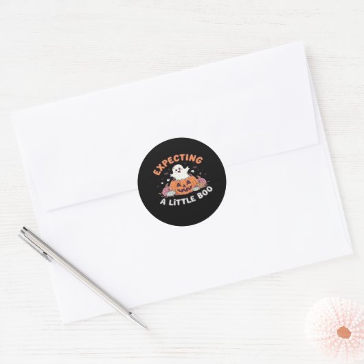 Klein Boo wordt verwacht Ronde Sticker (Envelop)