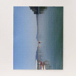 Klein bootje op rustig water legpuzzel