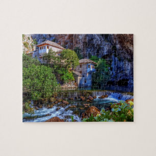 Klein dorp Blagaj op Buna waterfall, Bosnië en Legpuzzel