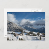 Klein dorp met Dolomites-bergen in de sneeuw Briefkaart (Voorkant / Achterkant)