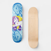KLEIN FANTASIEPONY SKATEBOARD (Voorkant)