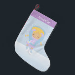 Klein figuur Skater aangepast Kleine Kerstsok<br><div class="desc">Aangepast ontwerp met een leuk schaatsenthema voor kinderen dat kan worden gepersonaliseerd met het monogram,  het initiaal,  de naam of een tekst van uw keuze voor een perfect aangepast cadeau!</div>