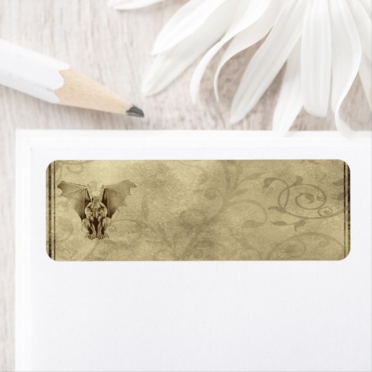 Klein Gotisch Gargoyle Apothecary Label (Insitu)