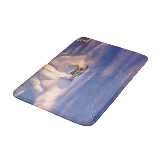 Klein huis in de sneeuwbank badmat (Gekanteld)