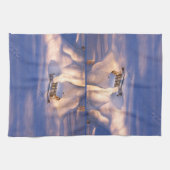 Klein huis in de sneeuwhanddoek theedoek (Horizontaal)