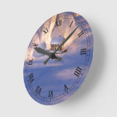 Klein huis in de sneeuwklok ronde klok (Hoek)