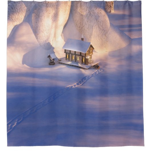 Klein huis in het sneeuwgordijn douchegordijn (Voorkant)