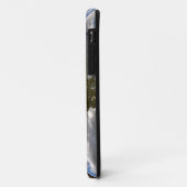 Klein huis in mist op meer Case-Mate iPhone case (Achterkant/links)