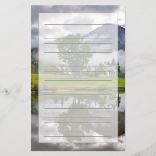 Klein huis op het meer briefpapier (Voorkant)