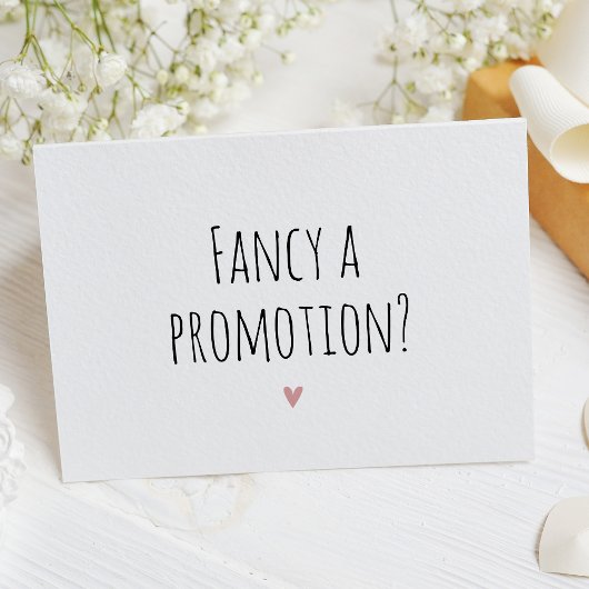 Klein kaartje voor het aankondigen van een zwanger aankondiging