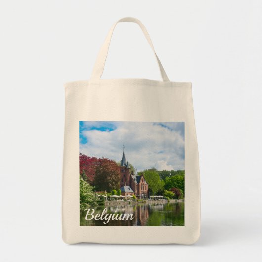 Klein kasteel bij het meer in Brugge, België Tote Bag (Voorkant)