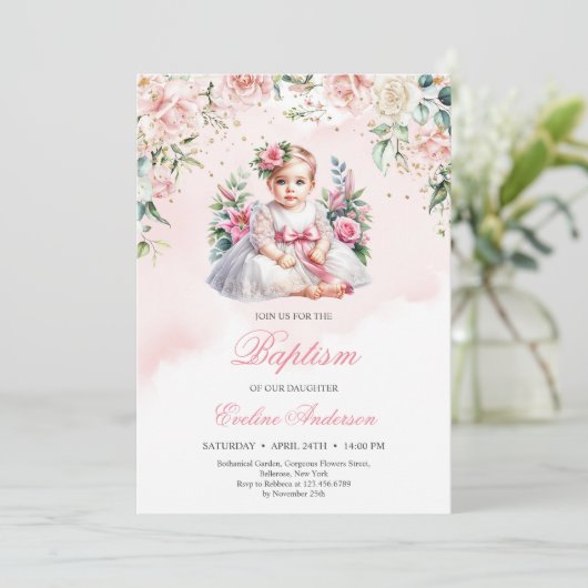 Klein meisje blozen rozen bloemendoop uitnodiging (Staand voorkant)