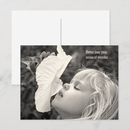 klein meisje dat hibiscus snat feestdagenkaart (Voorkant / Achterkant)