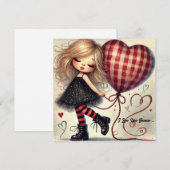 Klein meisje houdt mandje met rode glitterharten v feestdagenkaart (Voorkant / Achterkant)