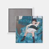Klein meisje in een blauwe stoel, Cassatt Magneet (Voorkant / Achterkant)