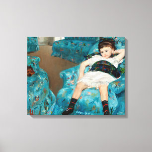 Klein meisje in een blauwe stoel door Mary Cassatt Canvas Afdruk
