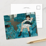 Klein meisje in een blauwe stoel | Mary Cassatt Briefkaart<br><div class="desc">Little Girl in a Blue Armchair (1878) van Mary Cassatt is een opvallend portret van een jong meisje dat loungt in een oversized blauwe fauteuil. Het schilderij vangt een moment van ontspanning, waarbij het kind nonchalant leunt en een gevoel van jeugdig gemak uitstraalt. De rijke blauwe tinten van de stoel...</div>