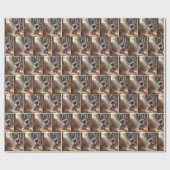 Klein meisje in schuur met kalf cadeaupapier (Vlak)