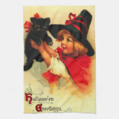 Klein meisje met haar zwarte kat theedoek (Verticaal)