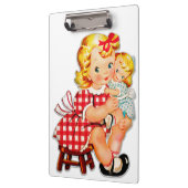 Klein meisje met  pop klembord (Links)