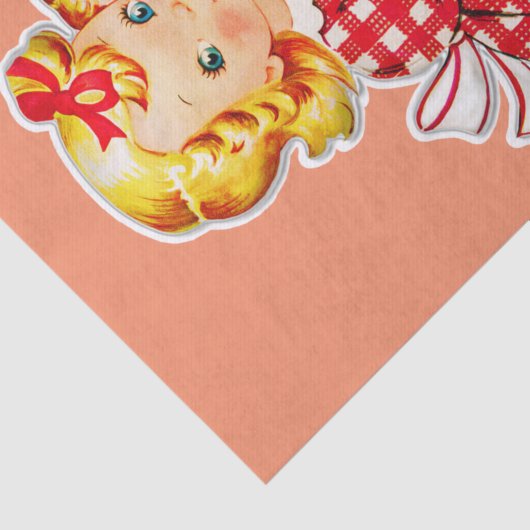 Klein meisje met  pop tissuepapier (Detail)