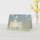 Klein meisje op een bank met Kite Kaart (Gele Bloem)