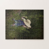 Klein meisje op een naai legpuzzel (Horizontaal)