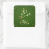 Klein rendiertje op ornamental Green Background Vierkante Sticker (Tas)