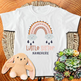 Klein zusje gepersonaliseerde naam Schattige regen T-shirt