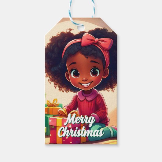 Klein zwart meisje opent Cadeaus Cadeaulabel (Voorkant)