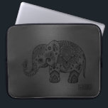 Klein zwart Moer Background Black Paisley Elephant Laptop Sleeve<br><div class="desc">Elegant floral paisley-olifant met glanzende moderne abstracte zwarte en grijze monotonen achtergrond.  monogram.</div>