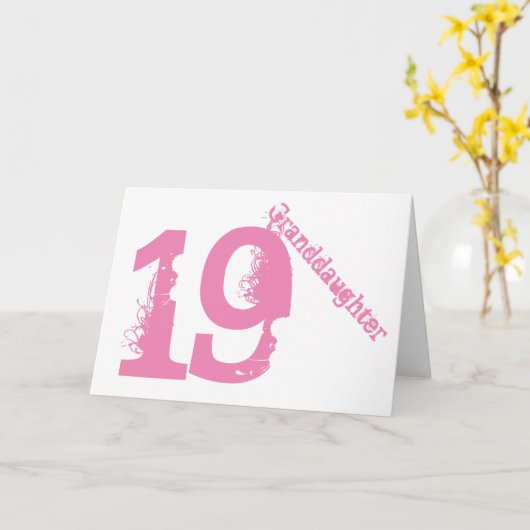 Kleindochter, 19e verjaardag, wit en roze. kaart (Gele Bloem)