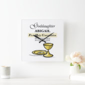 , kleindochter, eerste communistische kerk vierkante klok (Huis)