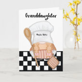 Kleindochter Verjaardag Whimsical Gnome Baker Kaart (Gele Bloem)