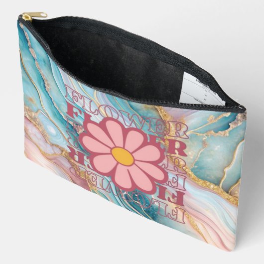 Kleine Adventure Bag Etui (Open)