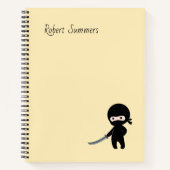 Kleine Angry Ninja Aangepaste naam op geel Notitieboek (Voorkant)