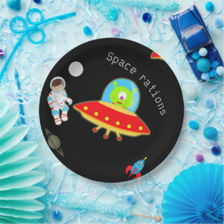 Kleine astronaut in de buitenruimte papieren bordje