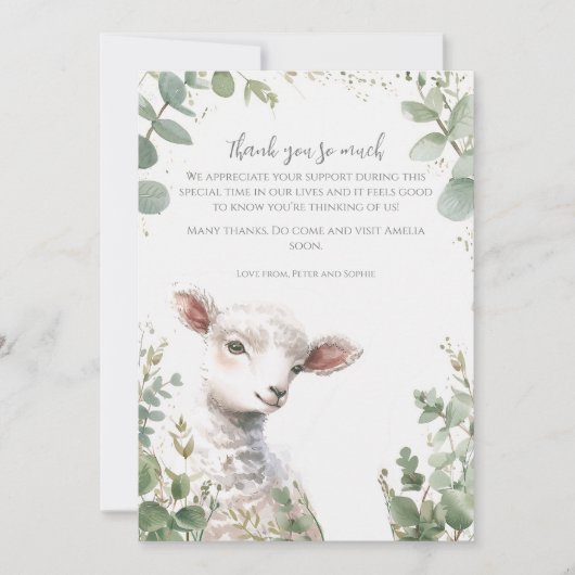 Kleine Baby Lamb en Eucalyptus doop Bedankkaart (Voorkant)