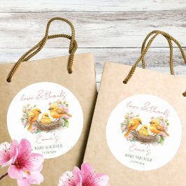 Kleine birdie broeden snel baby shower gunst ronde sticker
