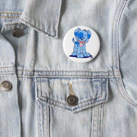 Kleine blauwe puppy button badge (In situ)