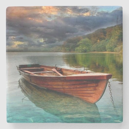 Kleine boot in het stille water stenen onderzetter (Voorkant)