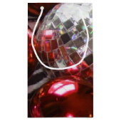 Kleine cadeautas met rode kerstballen (Achterkant)