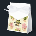 Kleine cadeauverpakking in de vorm van een tent me bedankdoosjes<br><div class="desc">Voeg een persoonlijke touch toe aan uw speciale gelegenheden met deze aangepaste kleine cadeauverpakking in de vorm van een tent met het charmante ontwerp "Een mooie plant is als het hebben van een vriend in huis." Perfect voor bruiloften, verjaardagen, zakelijke evenementen en meer, deze cadeauverpakkingen zijn net zo uniek als...</div>