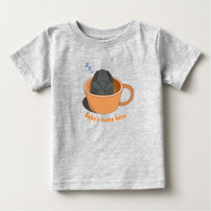 Kleine Choco bunny die in de koffiebeker slapen