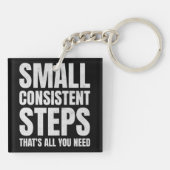 Kleine consistente stappen Consistentie Motivatie Sleutelhanger (Achterkant)