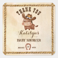 Kleine cowboy schattig baby paard in een pet baby