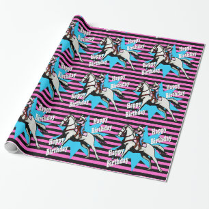 Kleine Cowgirl die een paard runt Happy Birthday Cadeaupapier
