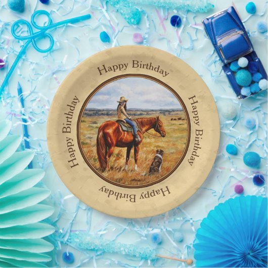 Kleine Cowgirl op Cattle Horse Yellow Papieren Bordje (Feest)