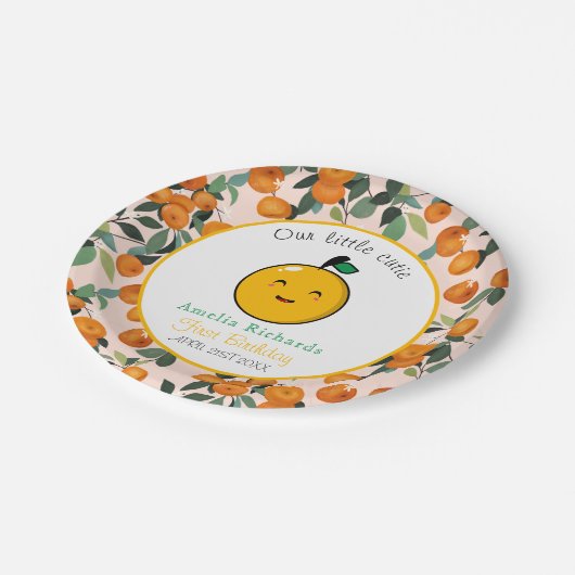 Kleine Cutie Sinaasappel Citrus 1e Verjaardag Papieren Bordje (Gekanteld)